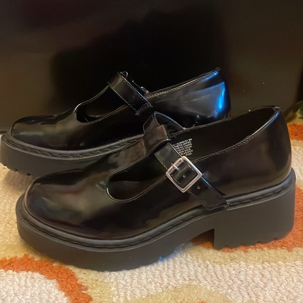 Steve Madden Black Platform Mary Jane’s Size 8